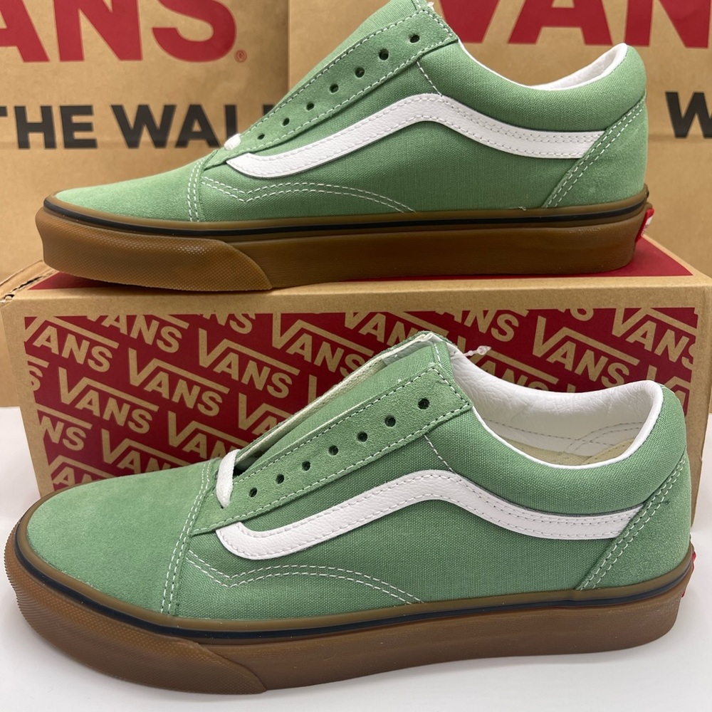 Vans Men’s Old Skool (Gum)
Basil/True White Sneakers Mint
VN0A38G19M0 - Picture 2 of 16